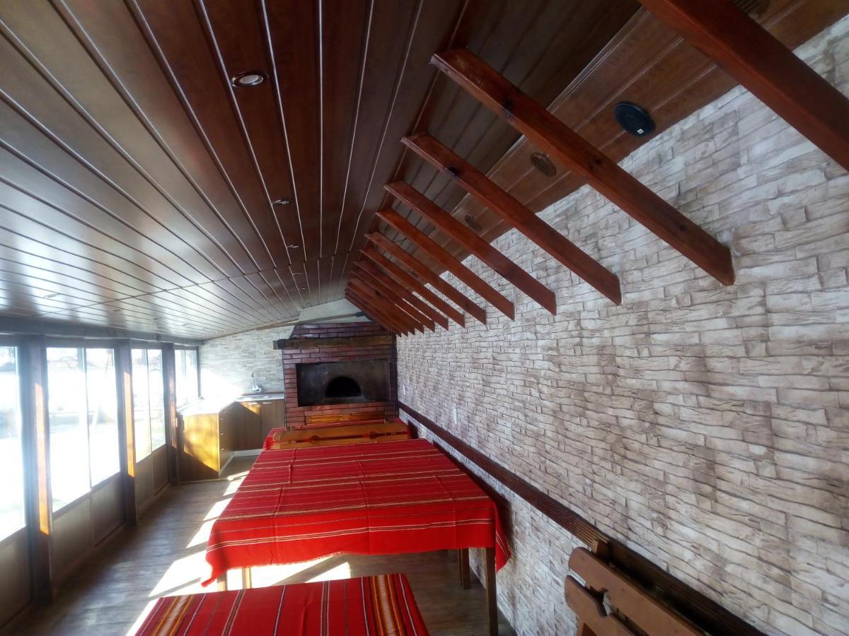 Bolyarski Stan Guest House Preslav Extérieur photo