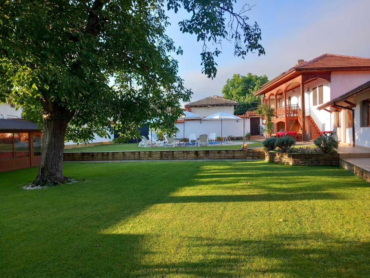 Bolyarski Stan Guest House Preslav Extérieur photo