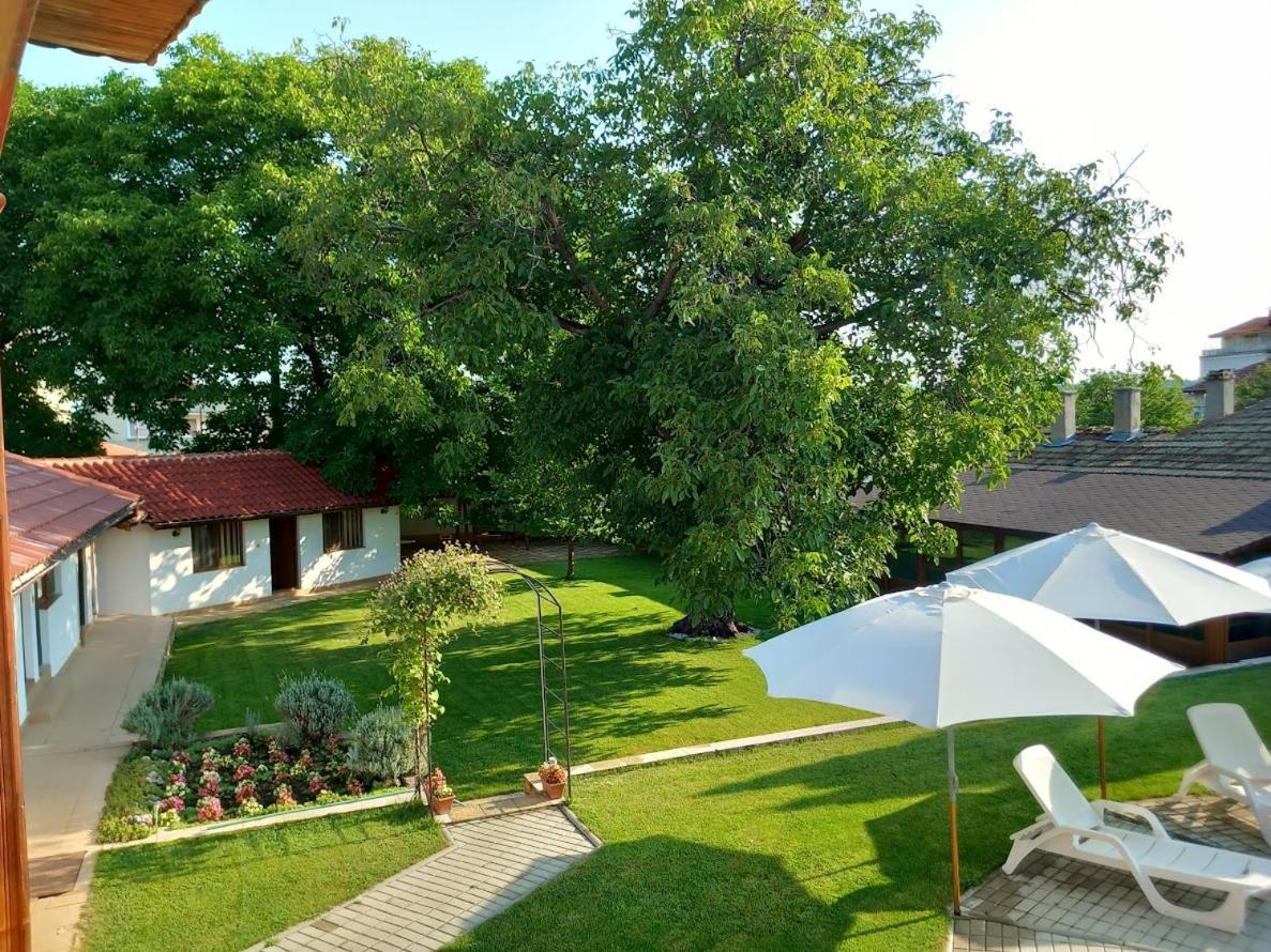Bolyarski Stan Guest House Preslav Extérieur photo